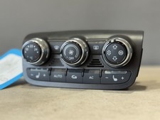 8J0820043AG Klimabedienteil Heizungsregler mit Sitzheizung für Audi TT 8J