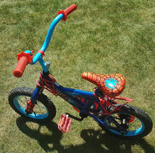 HUFFY Spiderman Fahrrad für Kinder 12 Zoll blau/rot *neuwertig* Versand möglich