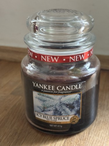 Yankee candle icy blue spruce - candle,