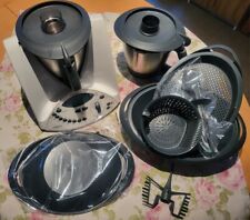 Thermomix TM31 mit Varoma, 2. kompletten Topf, Tasche und Zubehör