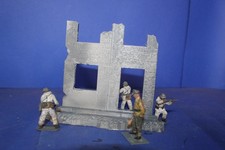 79200R 1:35 Stadthaus Ruine