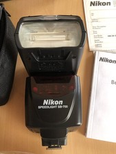Nikon Speedlight Blitz SB-700 Neu in OVP 