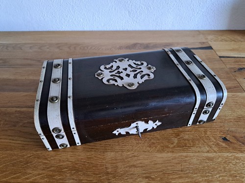 Antikes poker set kartenspiel - antikes,