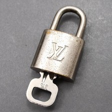 LOUIS VUITTON ORIGINAL PADLOCK
