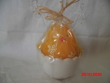 Osterdekoration, Osterkerze, Küken in Eierschale aus Porzellan  Höhe ca.  11 cm