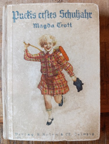 Puckis erstes schuljahr vor - erstes,