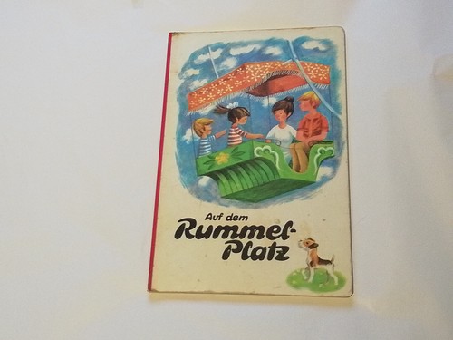 Grosses ddr pappbuch auf dem - ",