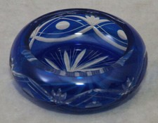 ASCHENBECHER BLEIKRISTALL SCHLEUDERSTERN ÜBERFANGGLAS IN BLAU