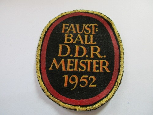 Aufnäher faust ball d - , d.d.r