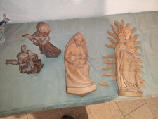 Religiöse Holzfiguren