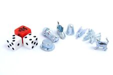 Monopoly Figuren und Würfel