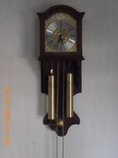 funktionstüchtige Wanduhr  mit Gewichten und Pendel Tempus Fugit Urgos