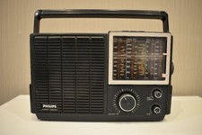 Philips 680 Portable 4 Band