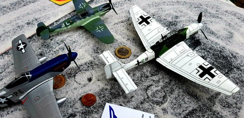 Ww2 aircraft metall ju - metall,