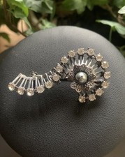 Feine Silberfarbige Gablonzer Brosche, Vintage, Schmuckperlen u Strass    !414