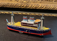 Altes Metall Spielzeug Schiff