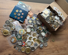 Bunter Münz & Medaillen Mix - Konvolut 10 kg - aus aller Welt 