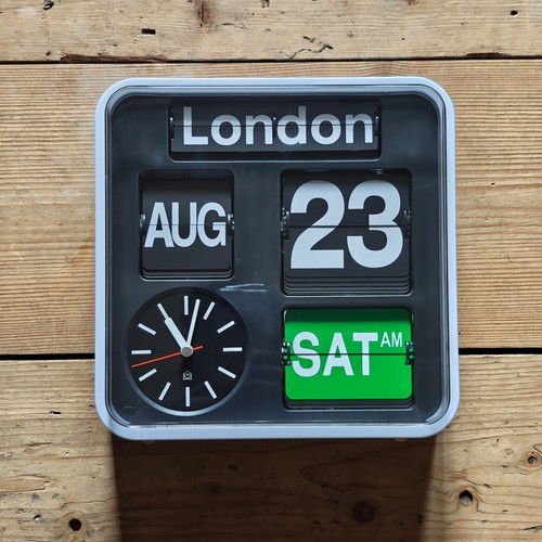 Vintage habitat flip - flip, clock