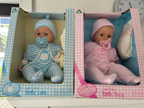 Baby mit schnuller mädchen - mit,