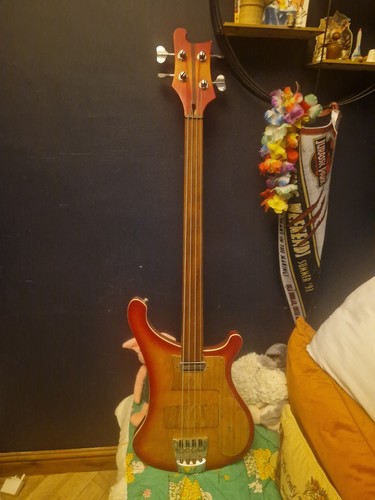 1970s japanese rickenbacker - japanese,