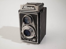 Lipca Flexora II - 6x6cm TLR, Ennar 3,5 / 7,5cm Objektiv - voll funktionsfähig - sehr guter Zustand