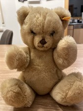 Steiff - Petsy - 0233/28 - Knopf im Ohr - Plüschtier - Teddybär