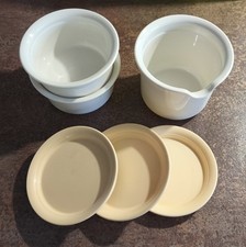 Tupperware Tupper