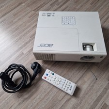 Acer HDMI 3D Beamer zu Verkaufen