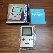 Nintendo Game Boy Light Silber