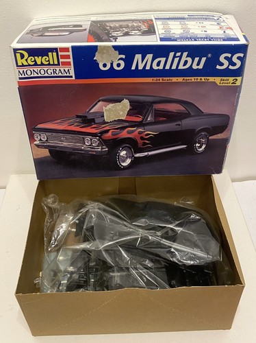 Rar revell monogram 66 - revell, '66
