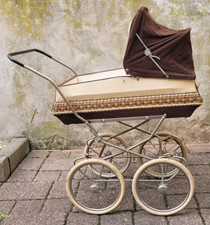 Puppenwagen Retro 60er Jahre