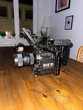 Red epic dragon - red, –