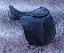 Albion Selecta Dressursattel + Vielseitigkeitssattel, 17,5 / Medium schwarz  