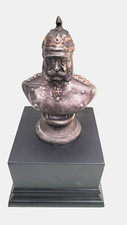  Büste von Kaiser Wilhelm I. mit Generals-Pickelhaube auf Sockel