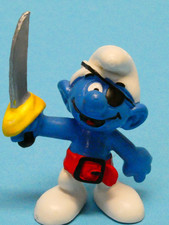 Nr 4  Schlumpf  Pirat