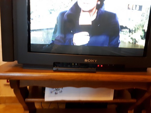 Fernseher sony super trinitron - fernseher,
