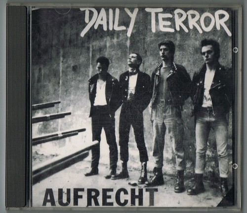 Daily terror aufrecht - daily,