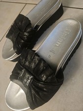 PLATEAU PANTOLETTEN*****von TIZIAN*****Gr. 39**Leder*schwarz*bequem und chic*NEU
