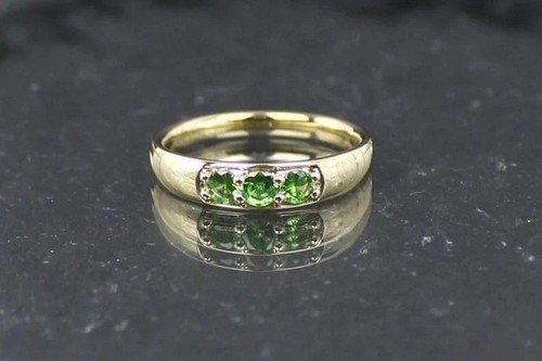 Tsavorit goldring aus 375er - tsavorit-goldring,