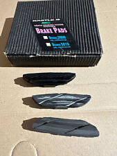 Kästle Bremsbeläge für Araya Felge (eingekerbt) kompatibel für HS33