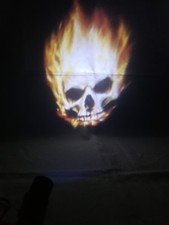 Halloween Deko Led Logo Projektor Totenkopf Motorrad Einstiegsleuchte