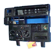 VW T4 Armaturenbrett Schalttafeleinsatz Einbaurahmen 7D1858089D Rahmen 189,99 €