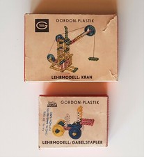 2x Gordon Plastik Modellbausatz Kran Gabelstapler Lehrmodell Steck-Baukasten DDR