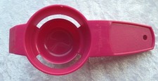 Tupperware Eiertrenner Y50, brombeerrot, 779-16