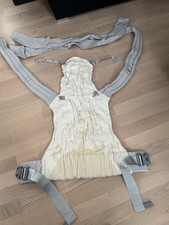 Kokadi Taitai Toddler Elea im Wunderland SL Silverline Gold glitz seltene Trage