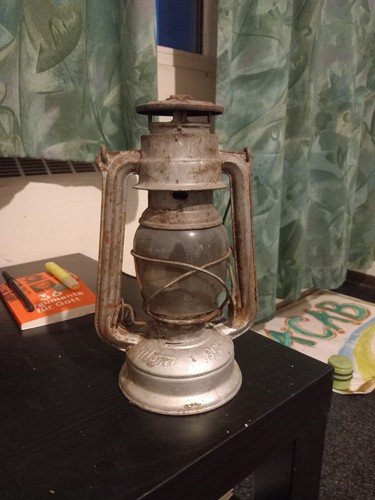 Petroil lampe antik - lampe.,