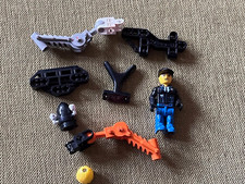 Einzelteile Lego / Konstruktionsspielzeug mit Polizei Figur