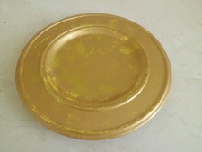 Goldfarbener Teller