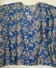  Damen Tunika Bluse Strandkleid Gr. L Gr. 42 blau Blütenmuster Perlendekoration 