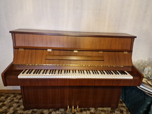 Klavier kawai 8 - klavier,